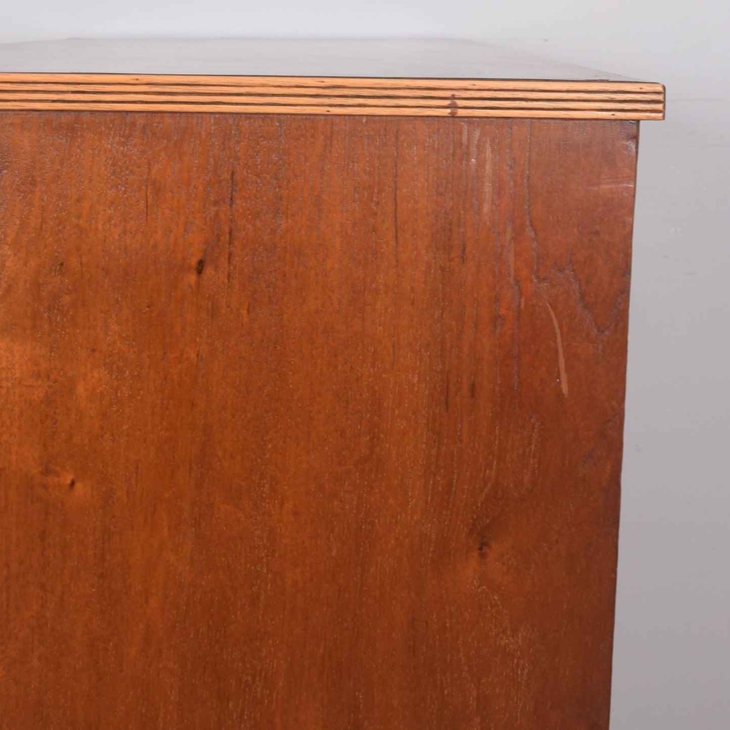 Bow-Fronted Mahogany Chest of Drawers