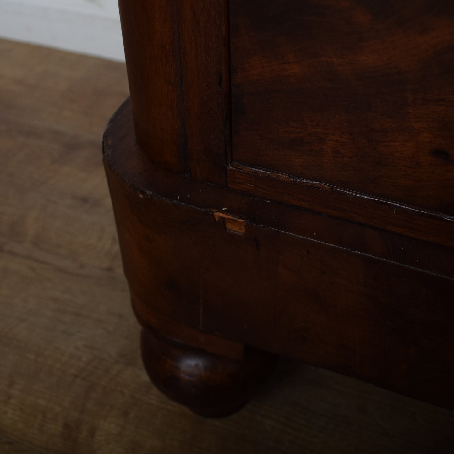 Large Victorian Chest Of Drawers