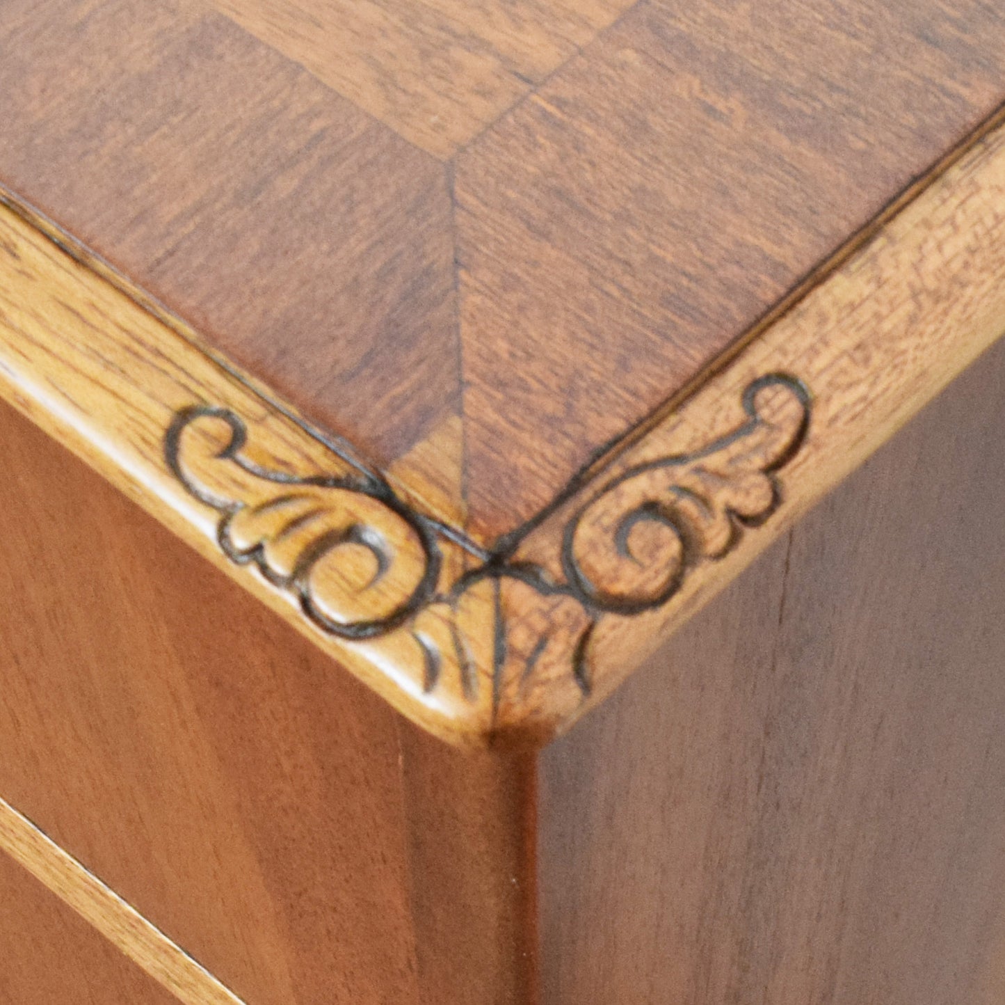 Flamed Mahogany Chest of Drawers