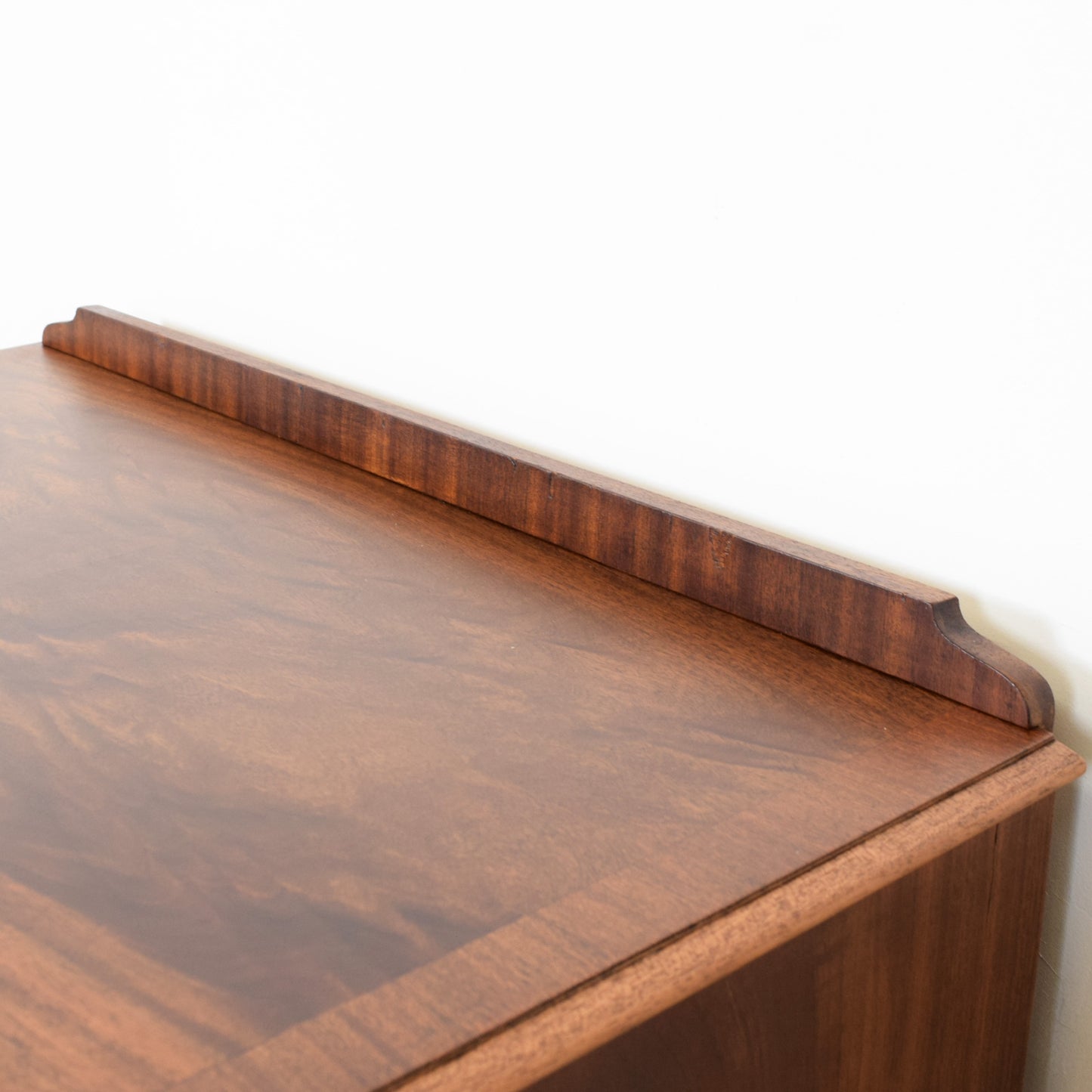 Flamed Mahogany Chest of Drawers
