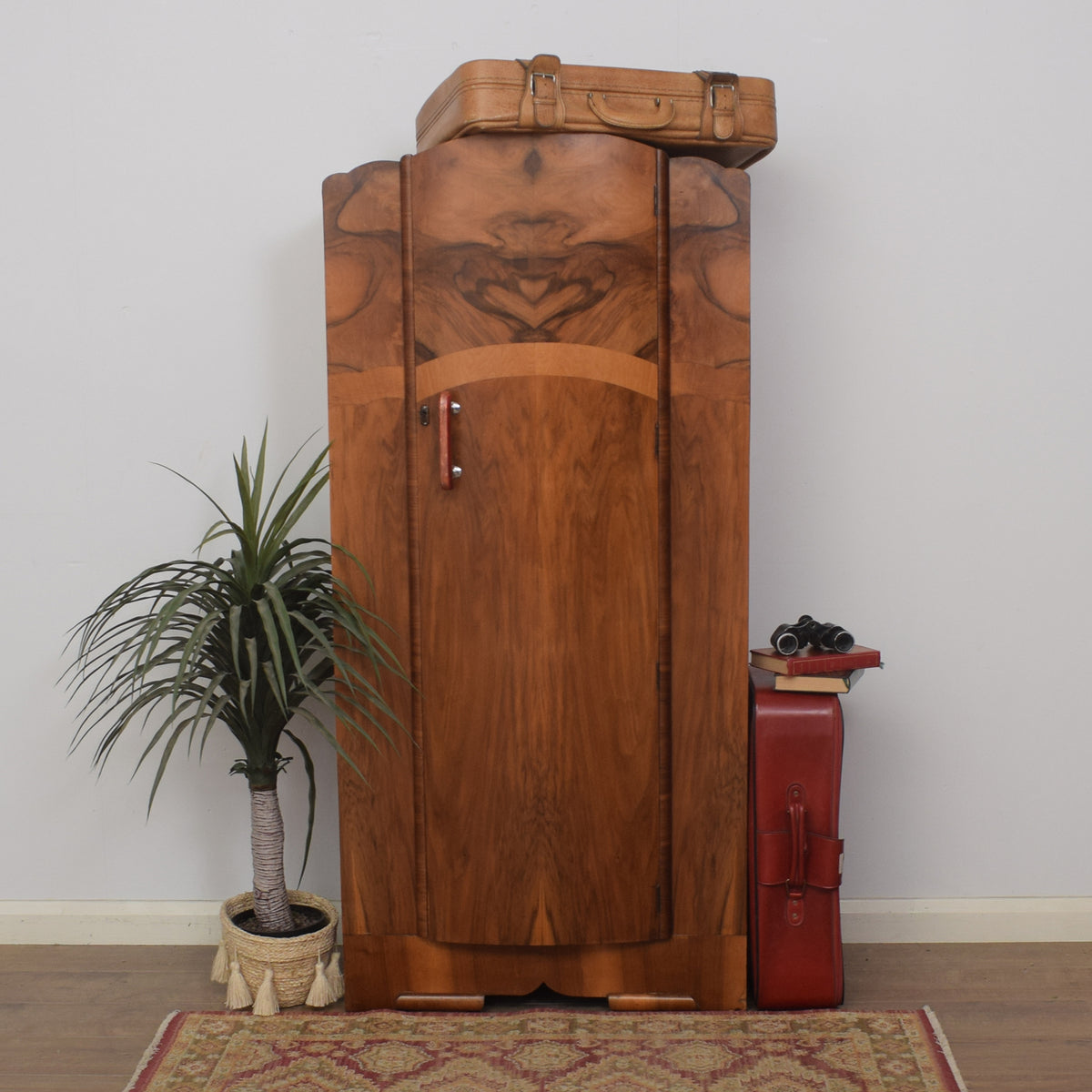 Walnut Veneer Wardrobe