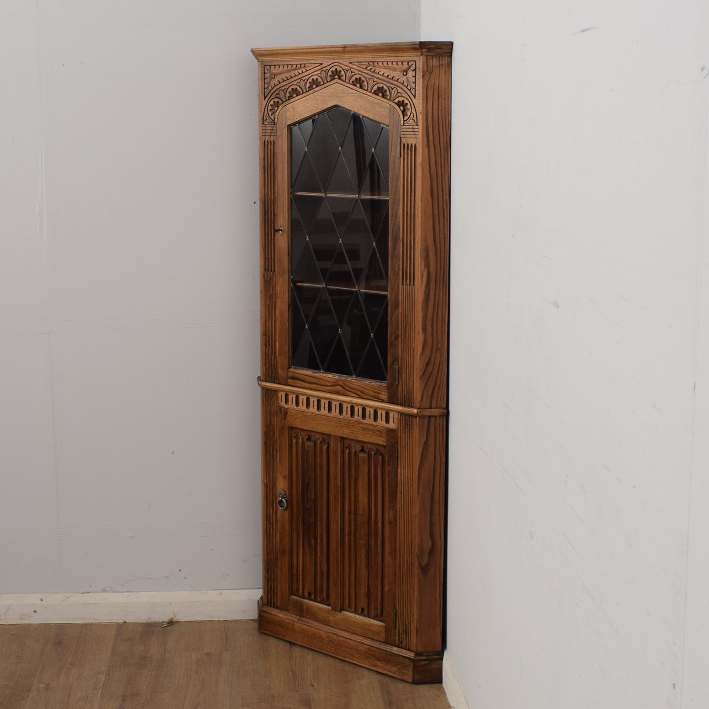 Oak Linen-Fold Corner Unit