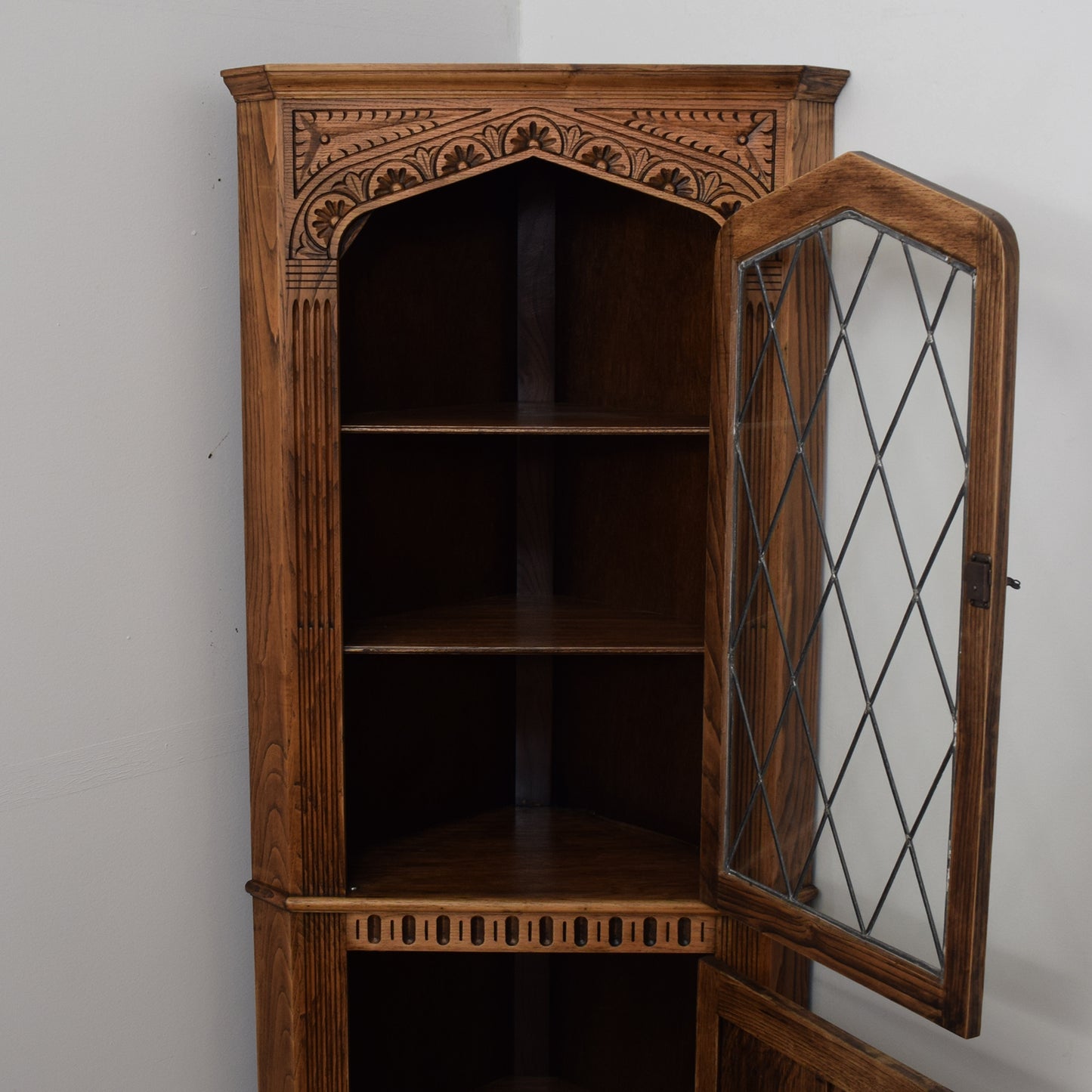 Oak Linen-Fold Corner Unit