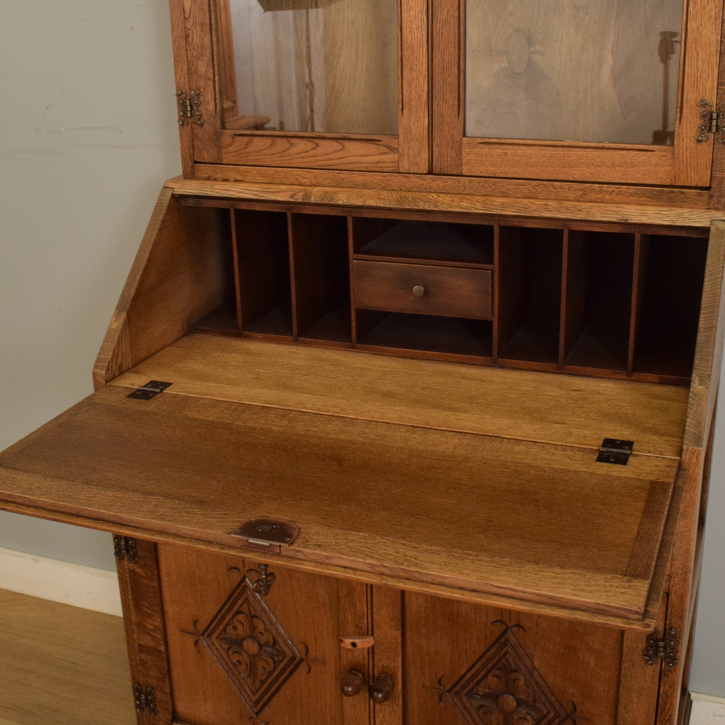 Oak Jaycee Bureau Bookcase