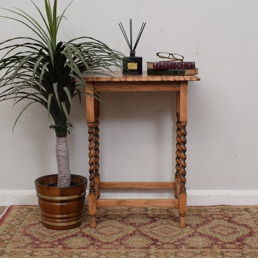 Oak Barley Twist Table