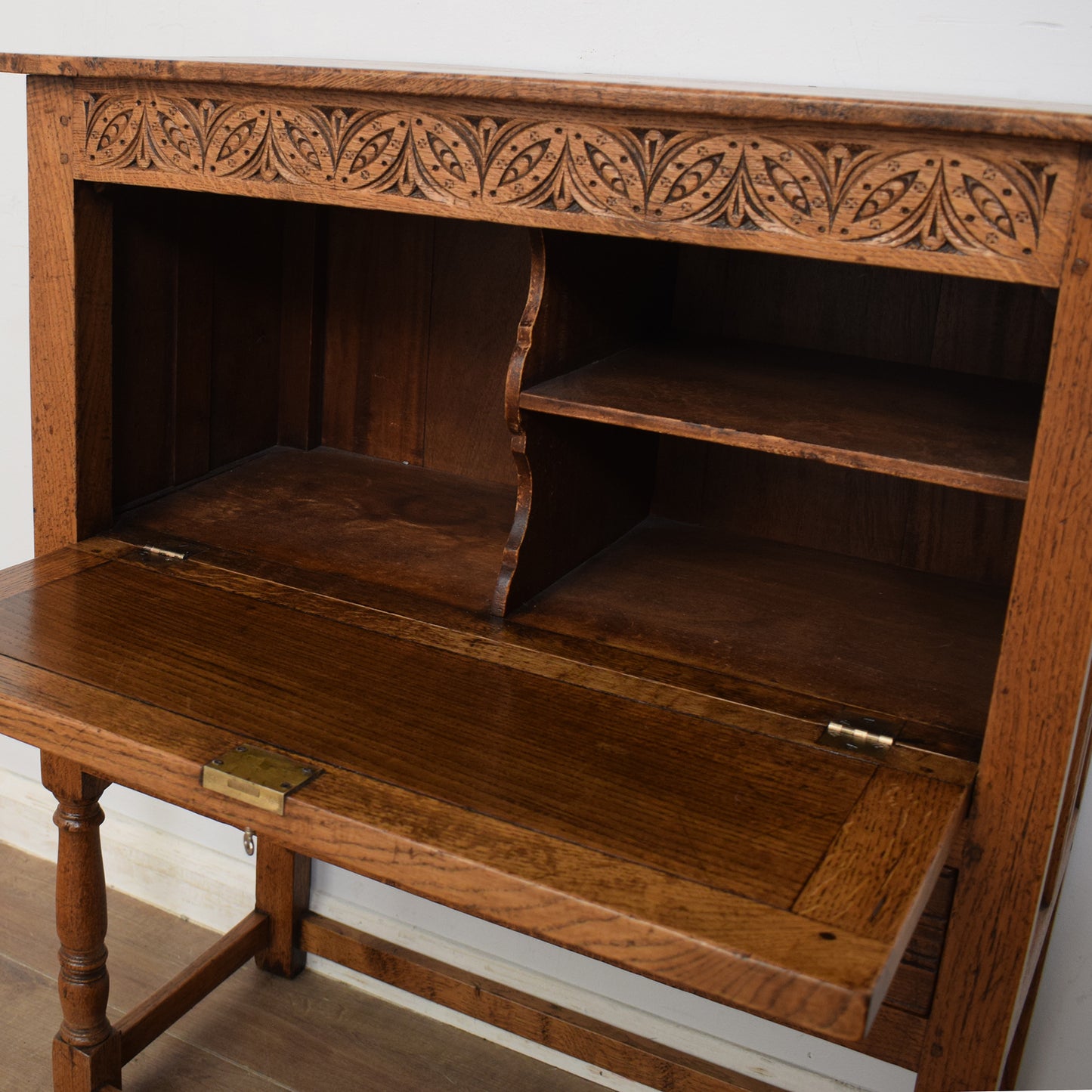 Vintage Oak Drinks Cabinet