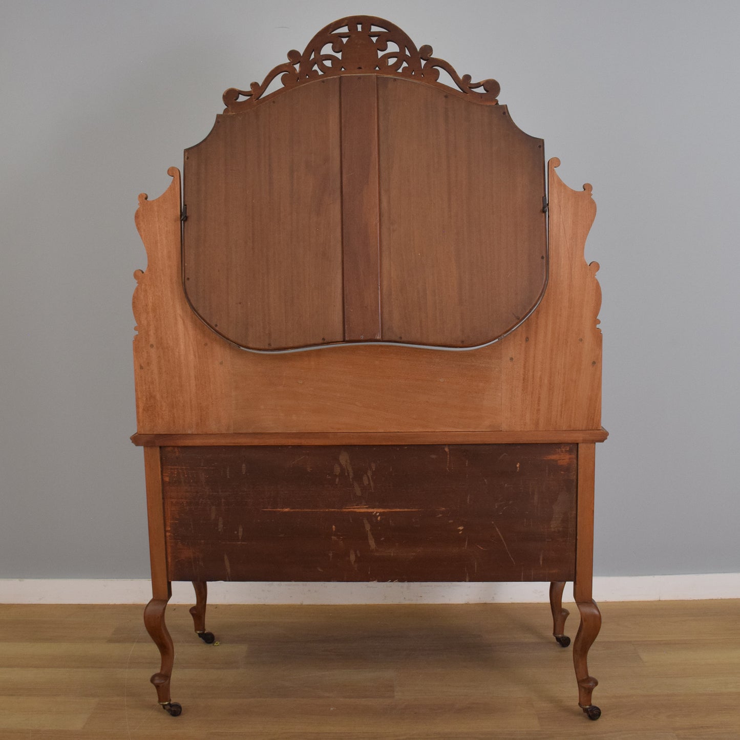 Grand Satinwood Dressing Table