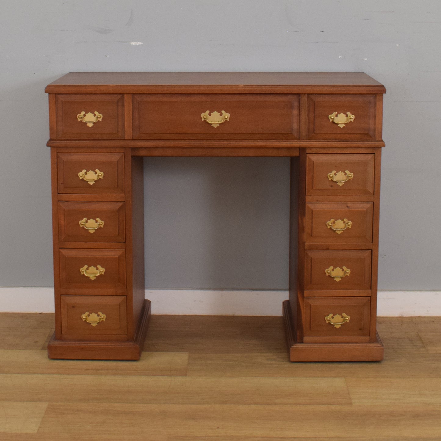 Mahogany Music Desk