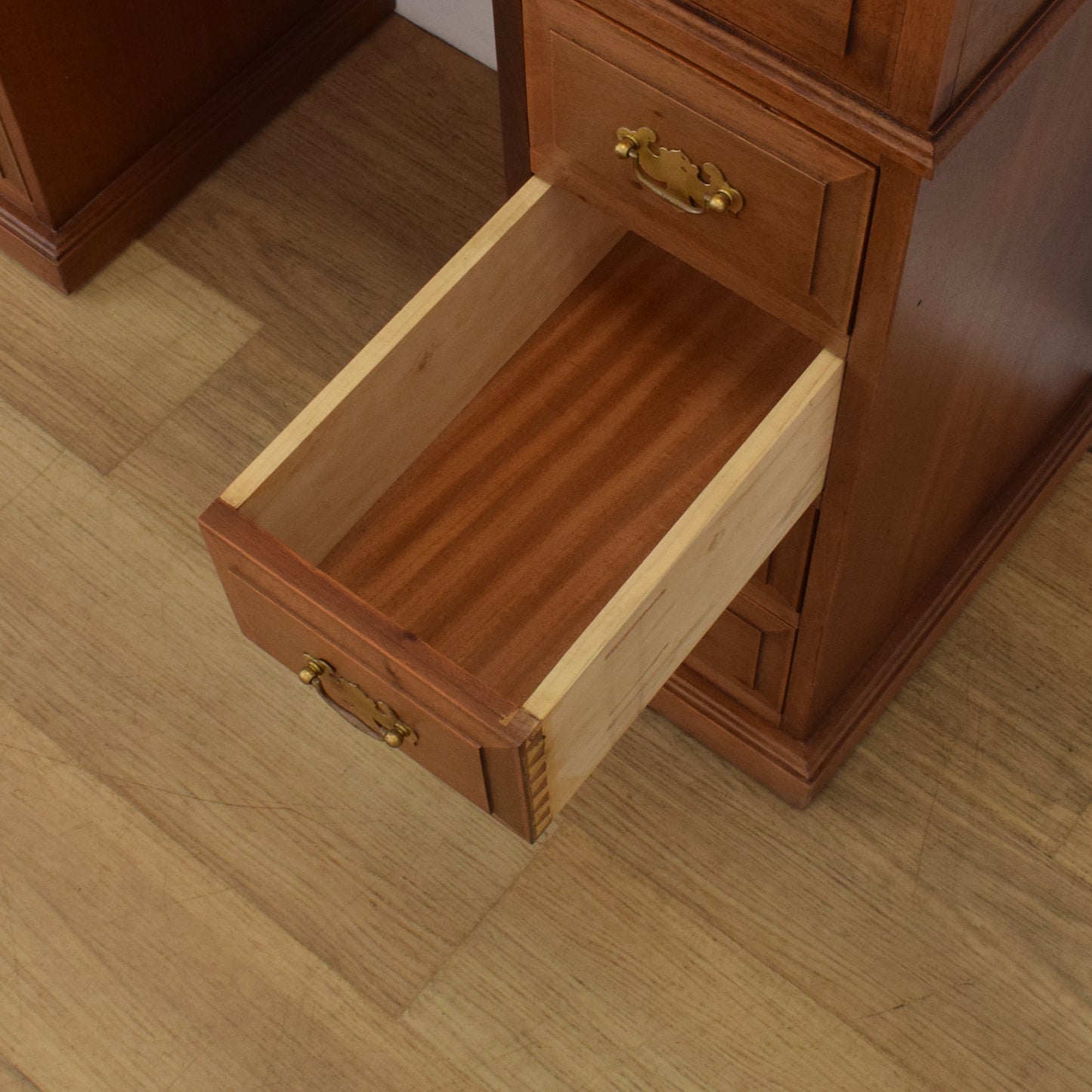 Mahogany Music Desk