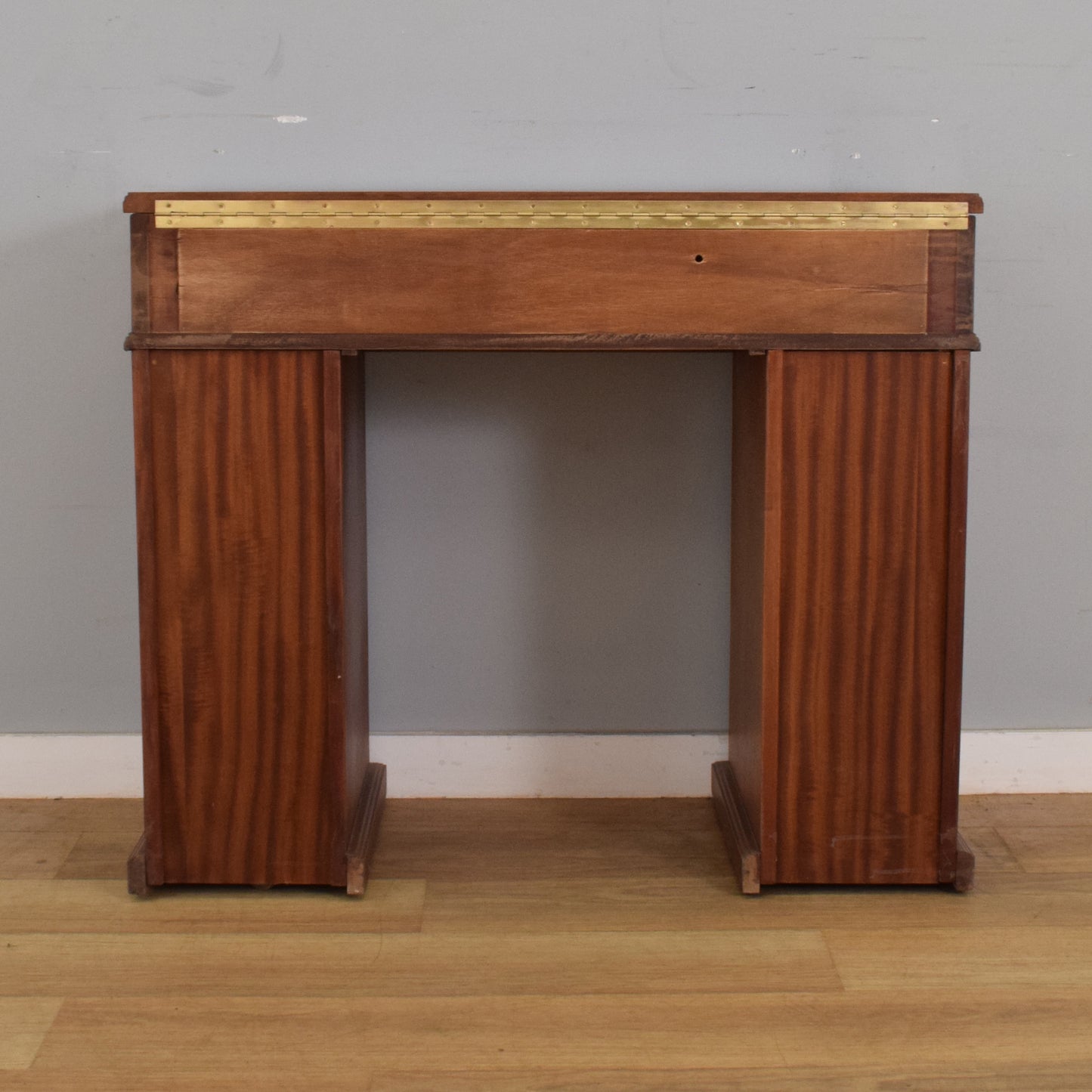 Mahogany Music Desk