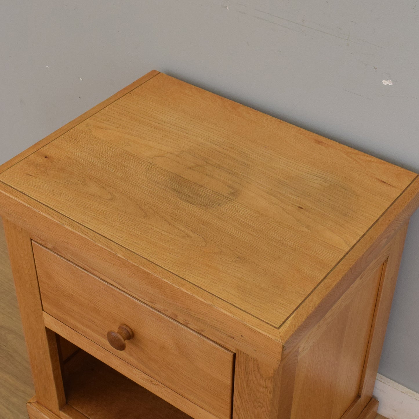 Oak Bedside Cabinet