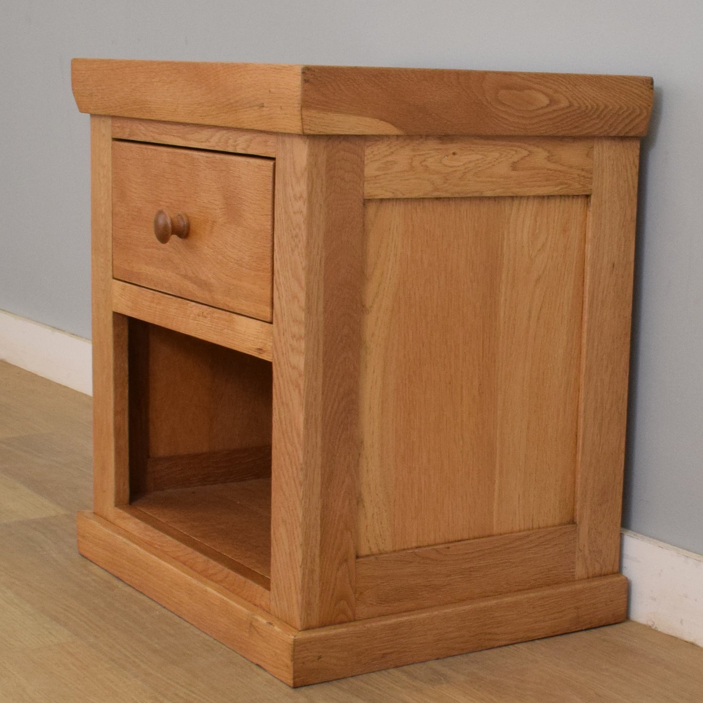 Oak Bedside Cabinet
