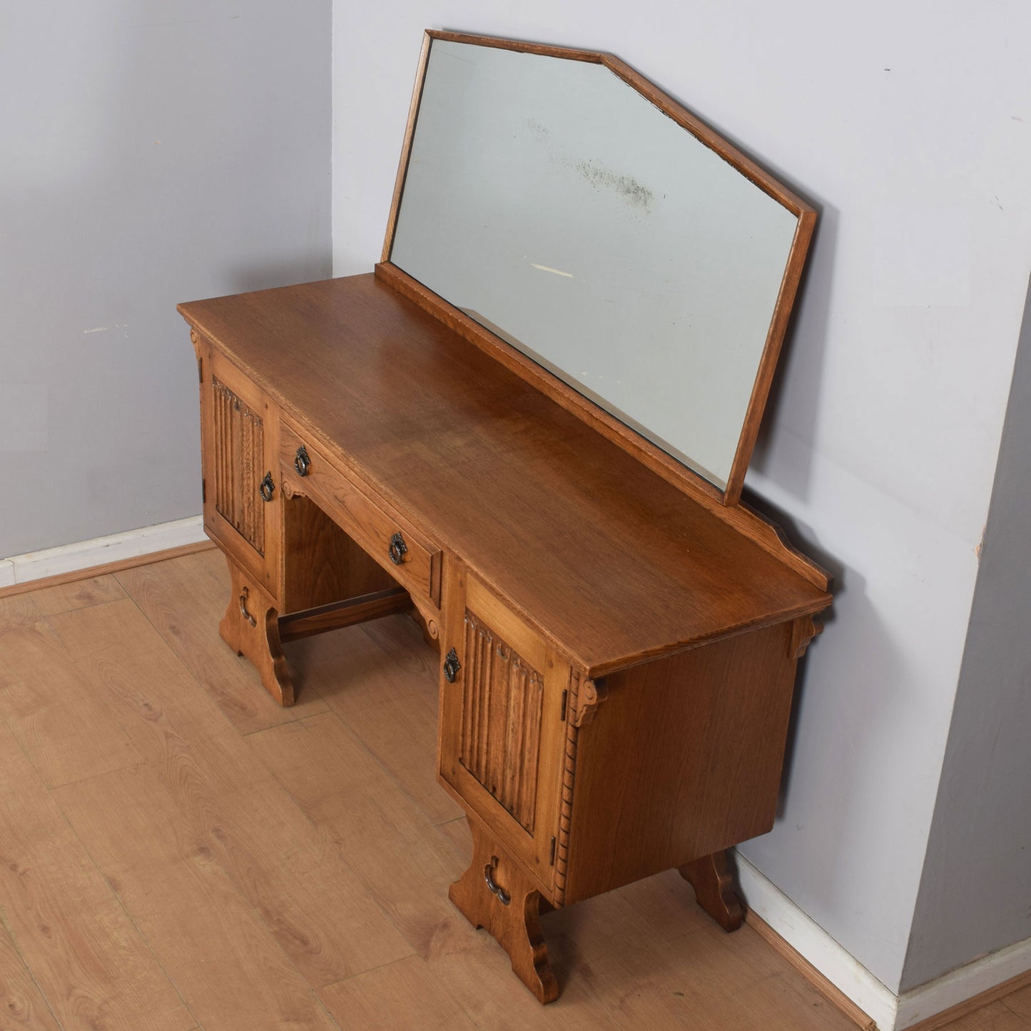 Oak Linenfold Dressing Table