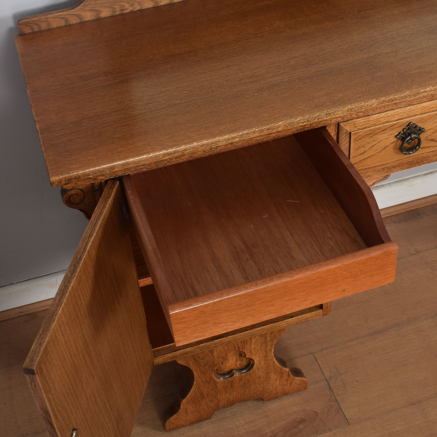 Oak Linenfold Dressing Table