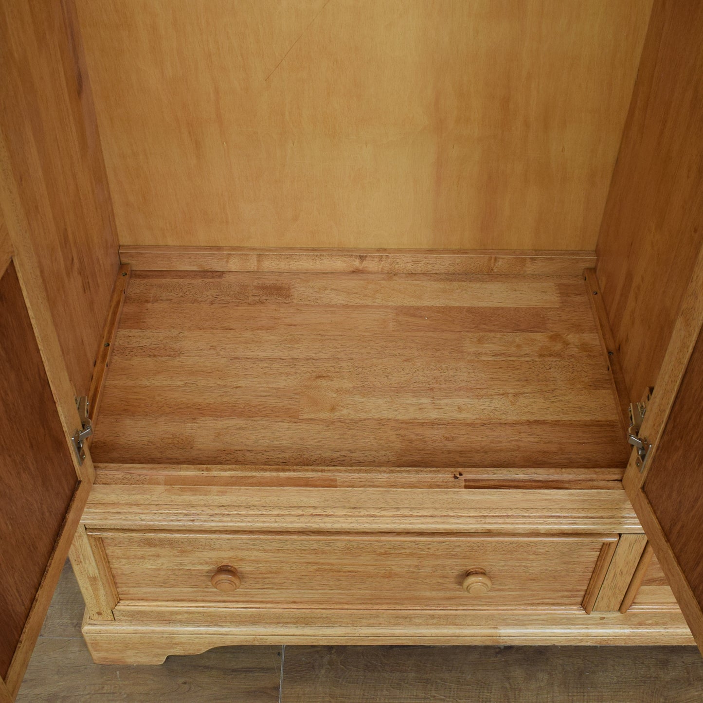 Modern Triple Wardrobe