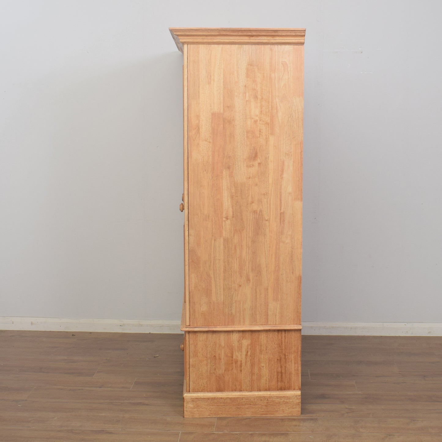 Modern Triple Wardrobe