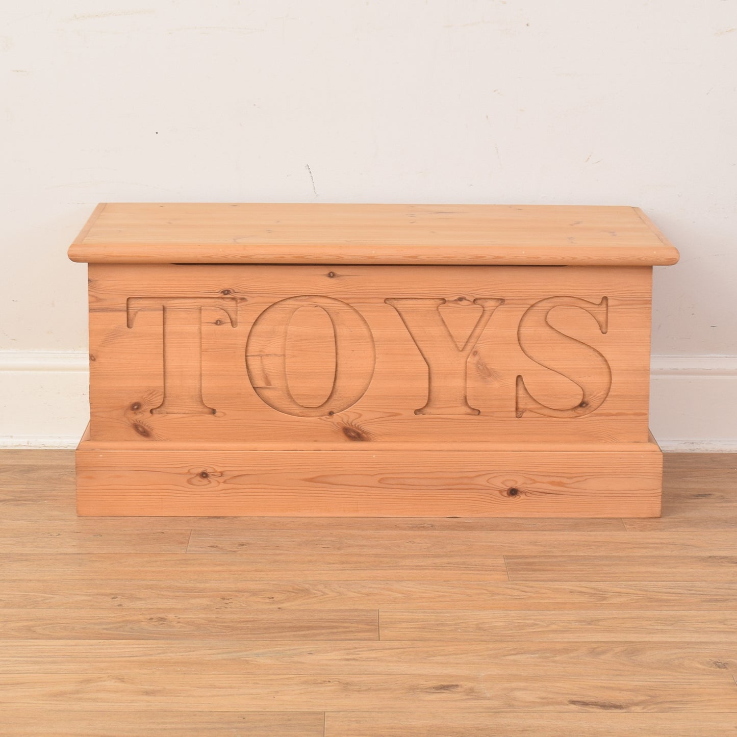Pine Blanket Box