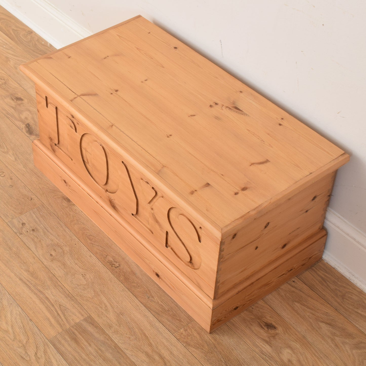 Pine Blanket Box