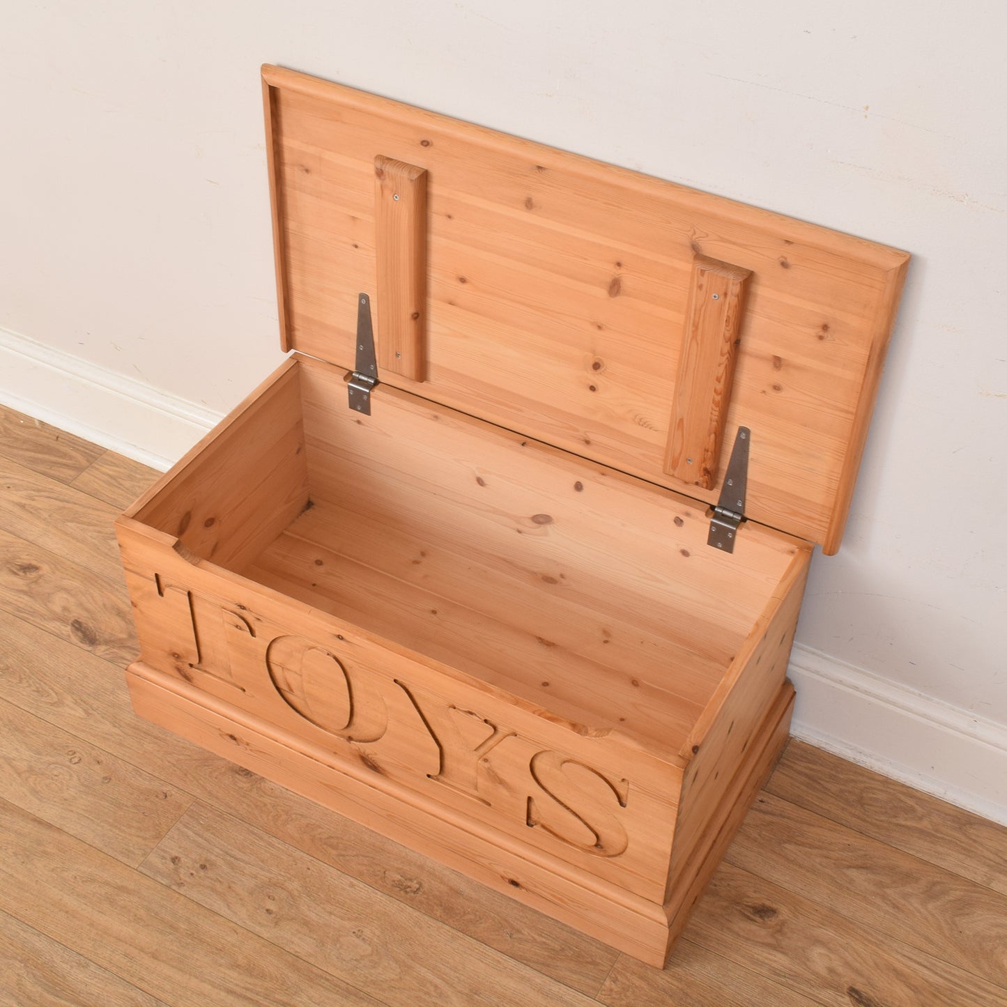 Pine Blanket Box