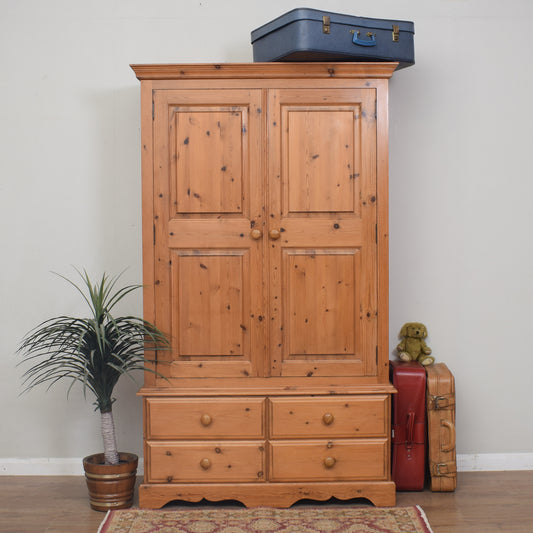 Pine Double Wardrobe