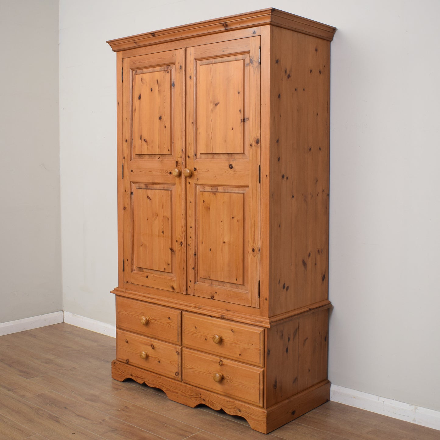 Pine Double Wardrobe