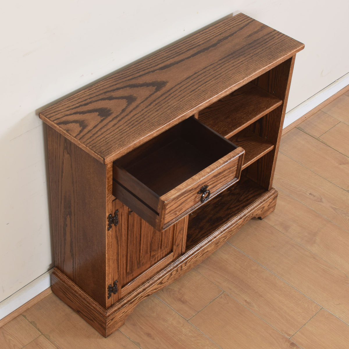 Jaycee Cabinet Unit