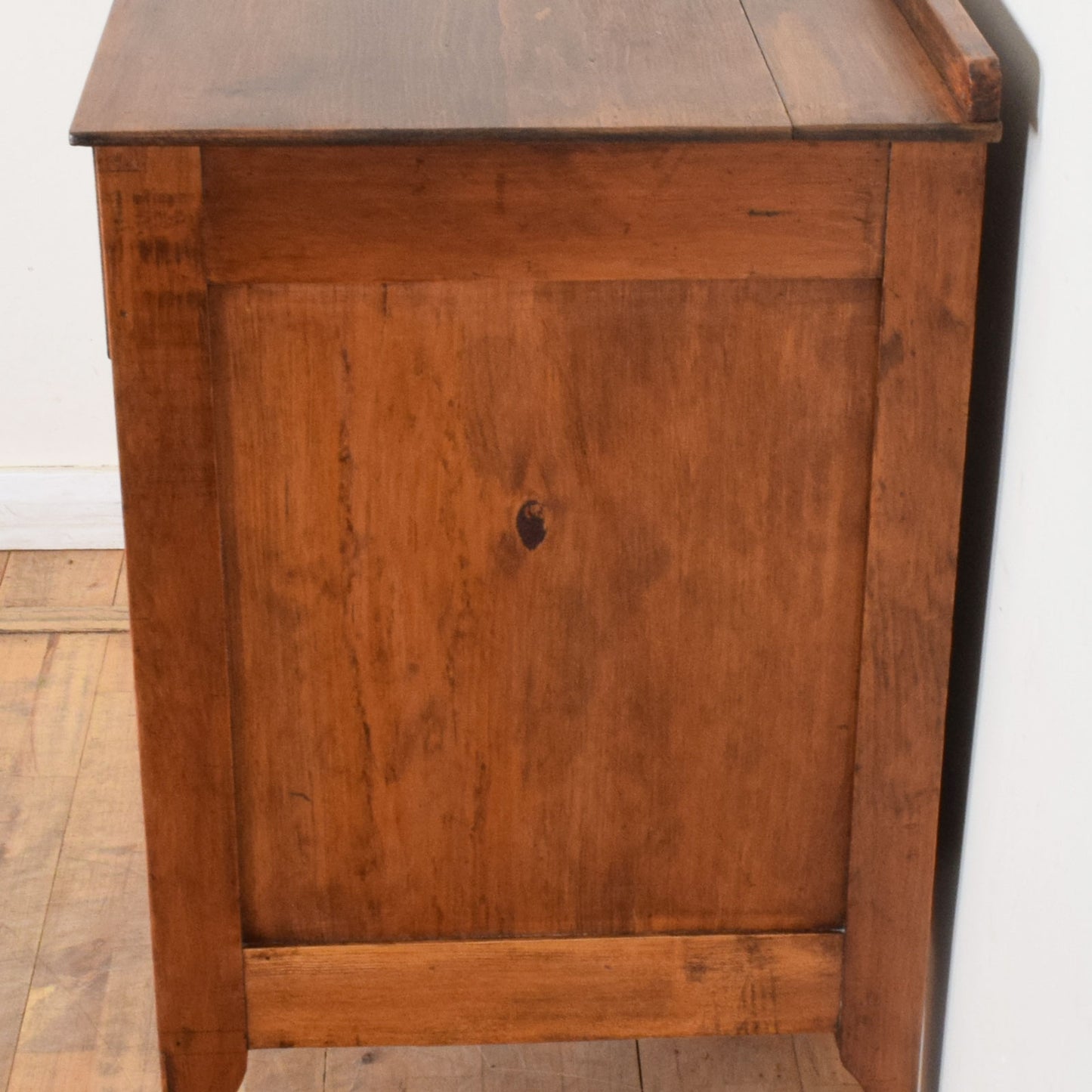 Rustic Deep Drawer Chest