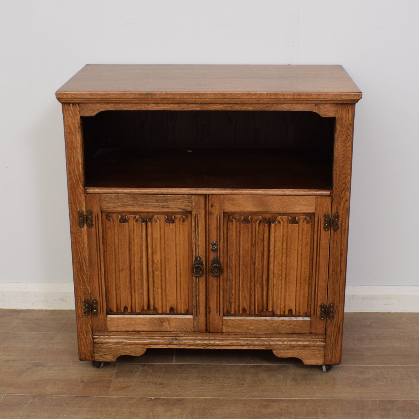 Oak Linenfold TV Cabinet