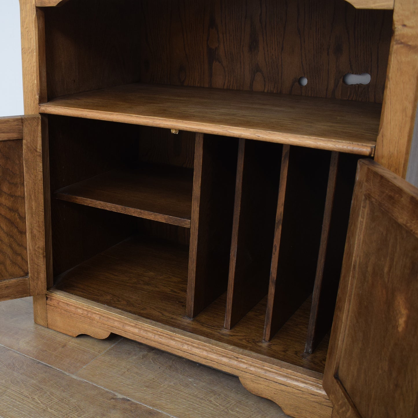 Oak TV Cabinet