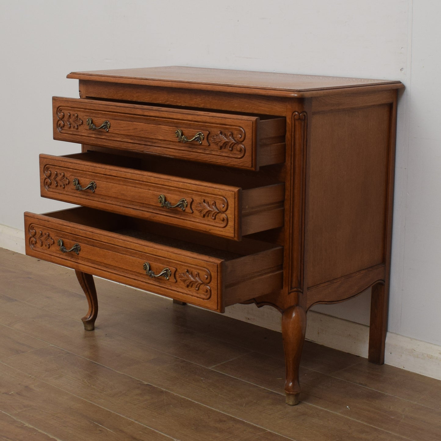 French Chest of Drawers