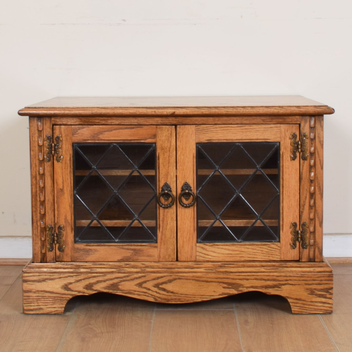 Jaycee TV Unit