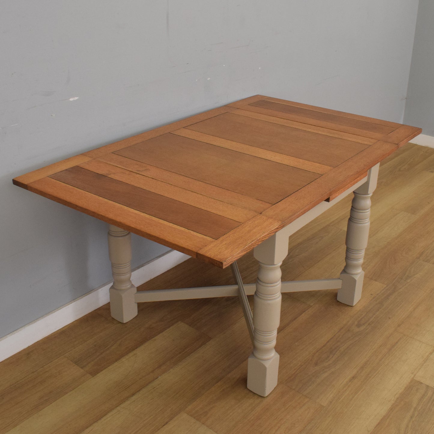 Painted Draw-Leaf Table and Four Chairs