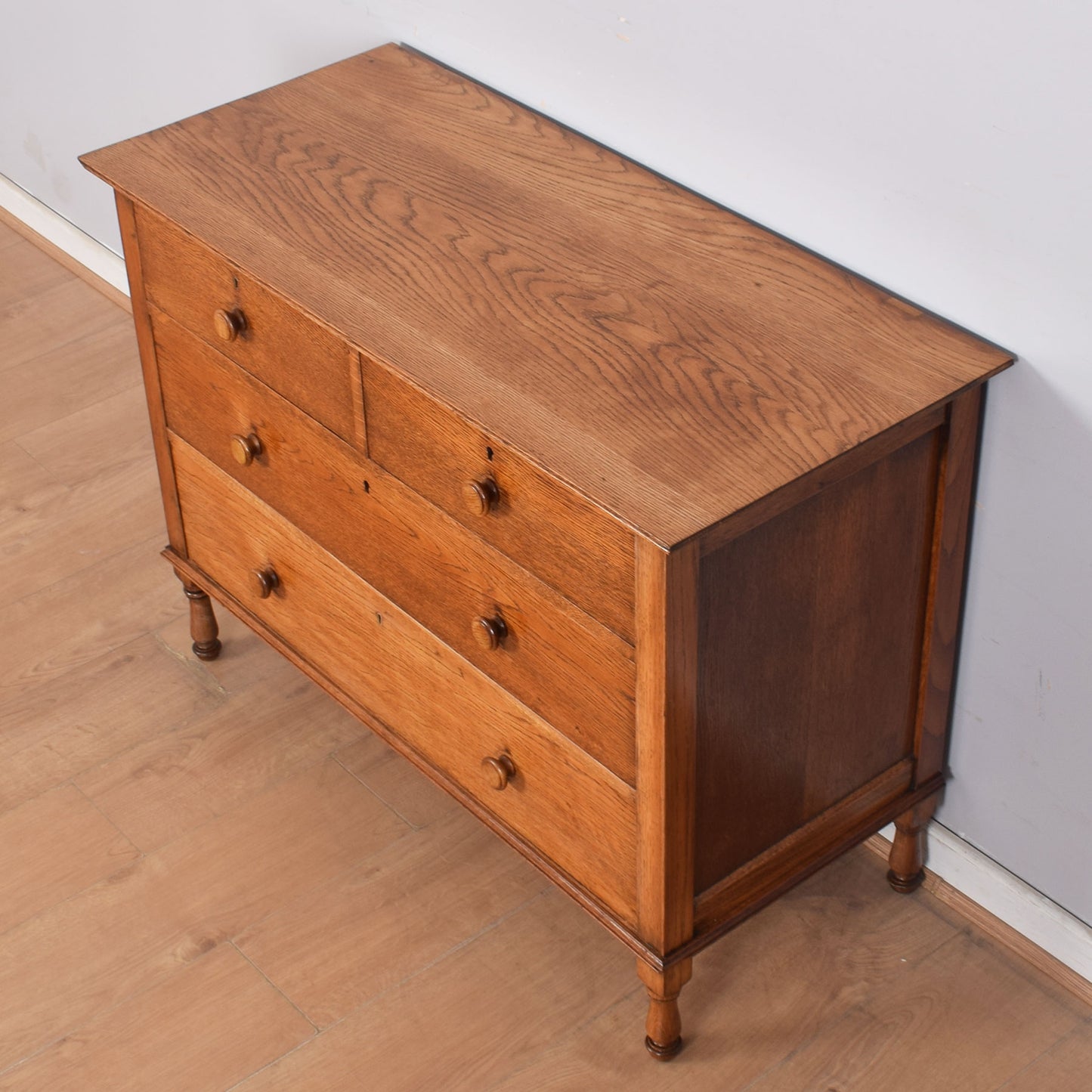 Oak Chest of Drawers