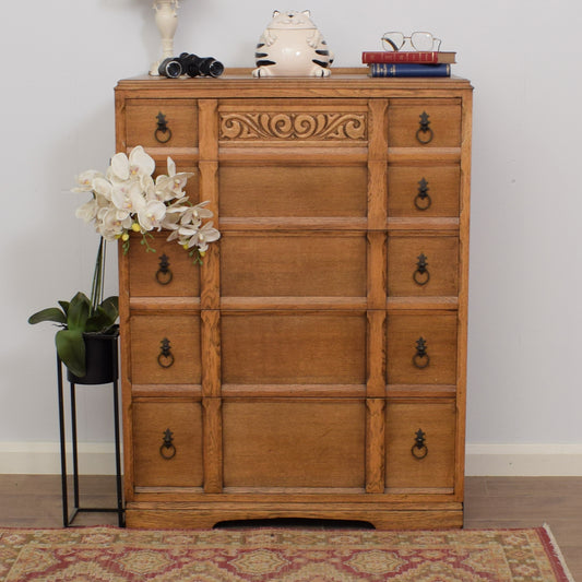 Oak Chest of Drawers