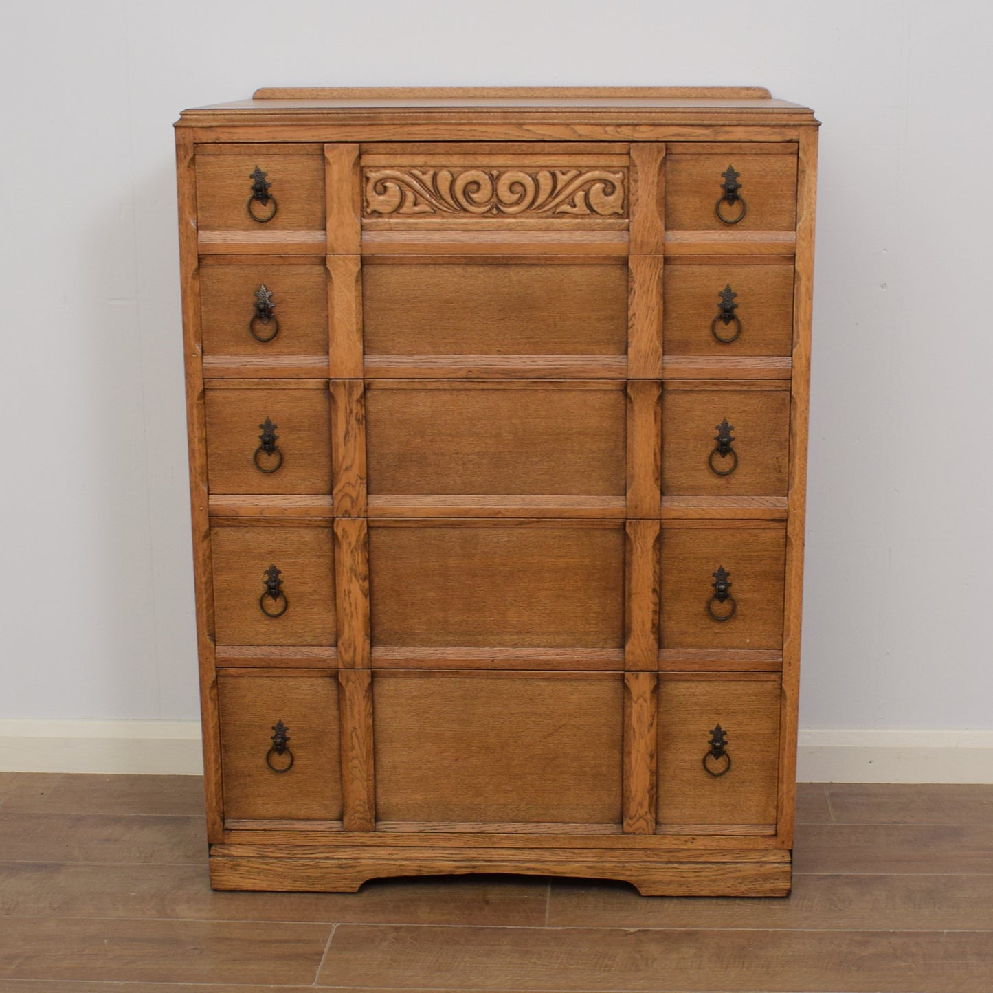 Oak Chest of Drawers