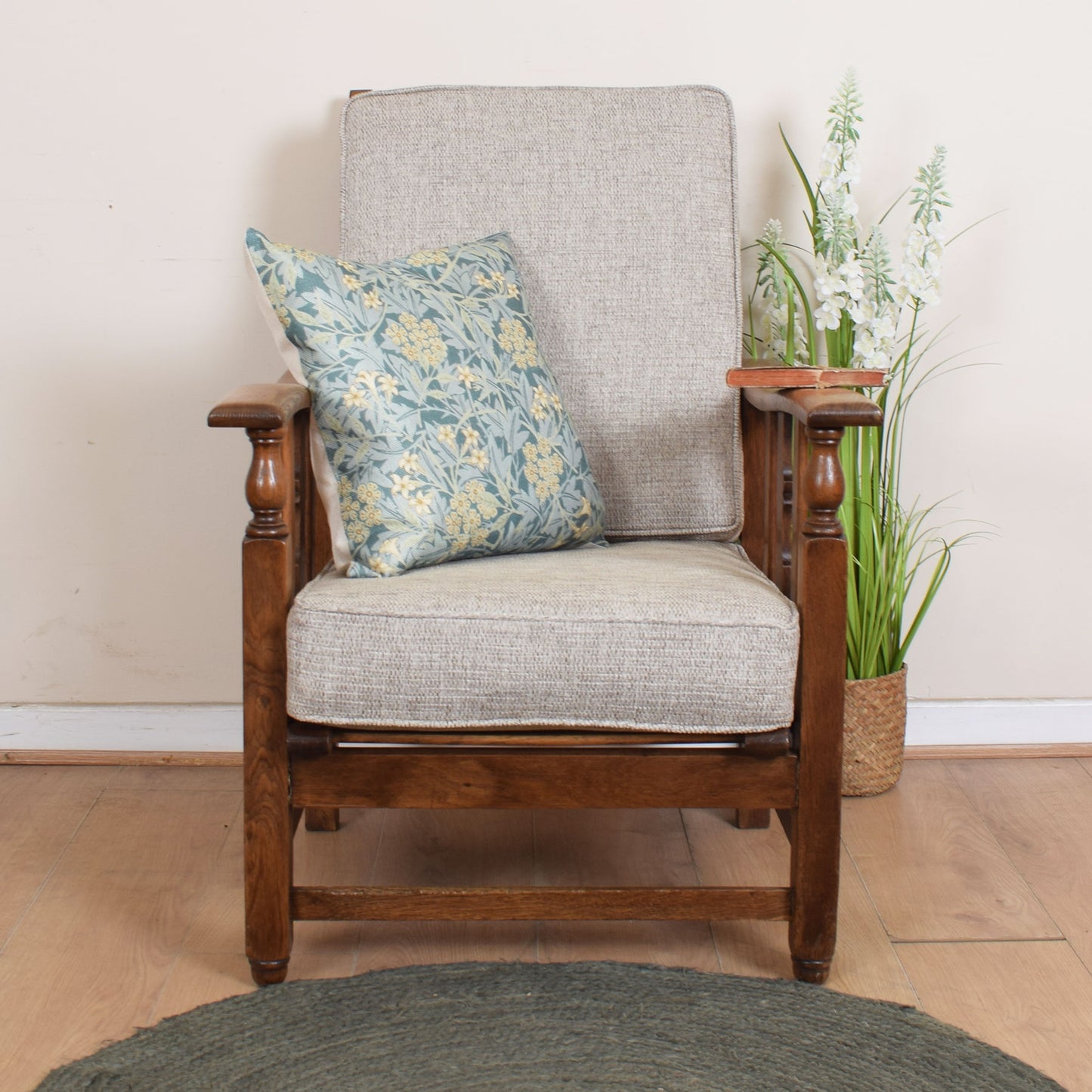 Reclining Upholstered Arm Chair