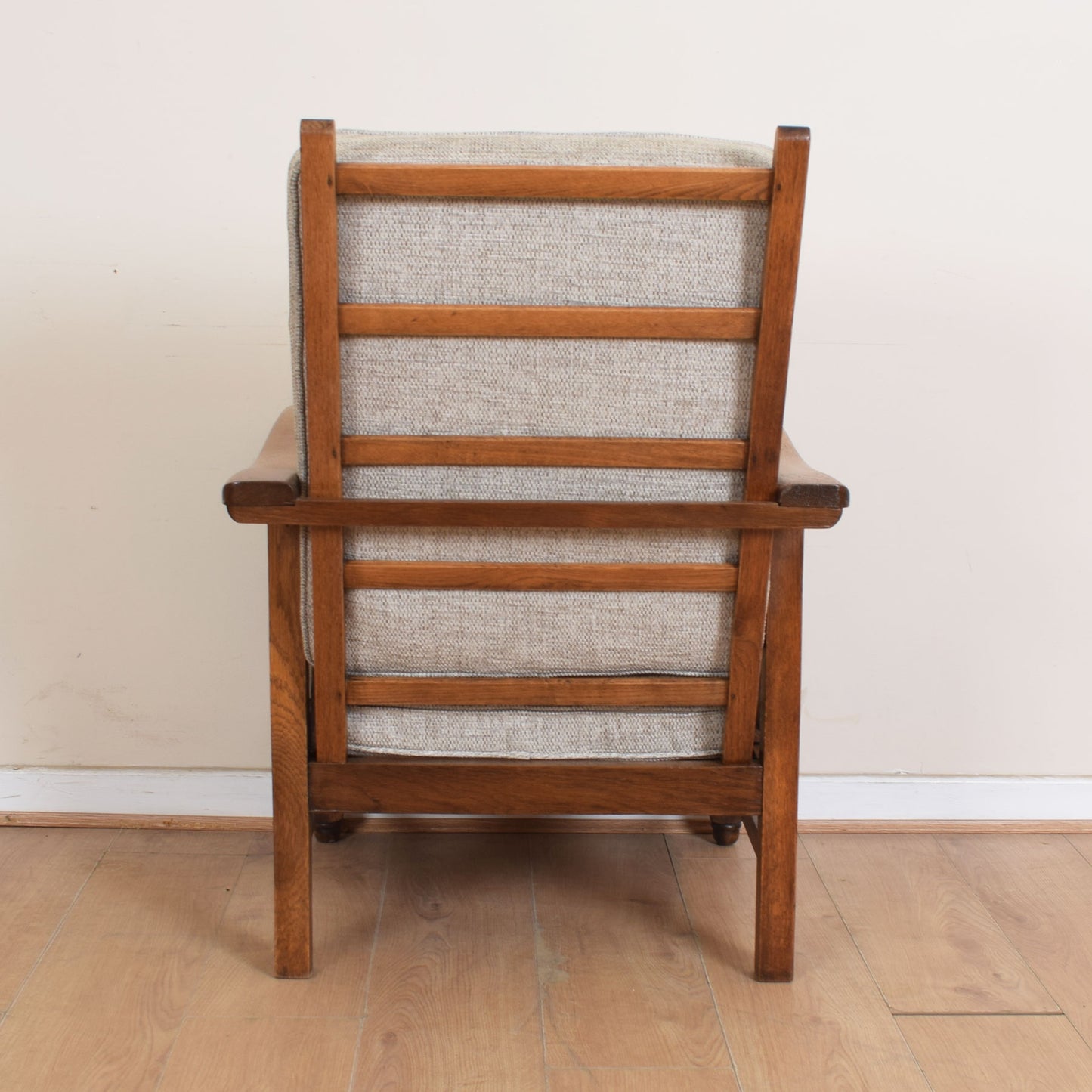 Reclining Upholstered Arm Chair