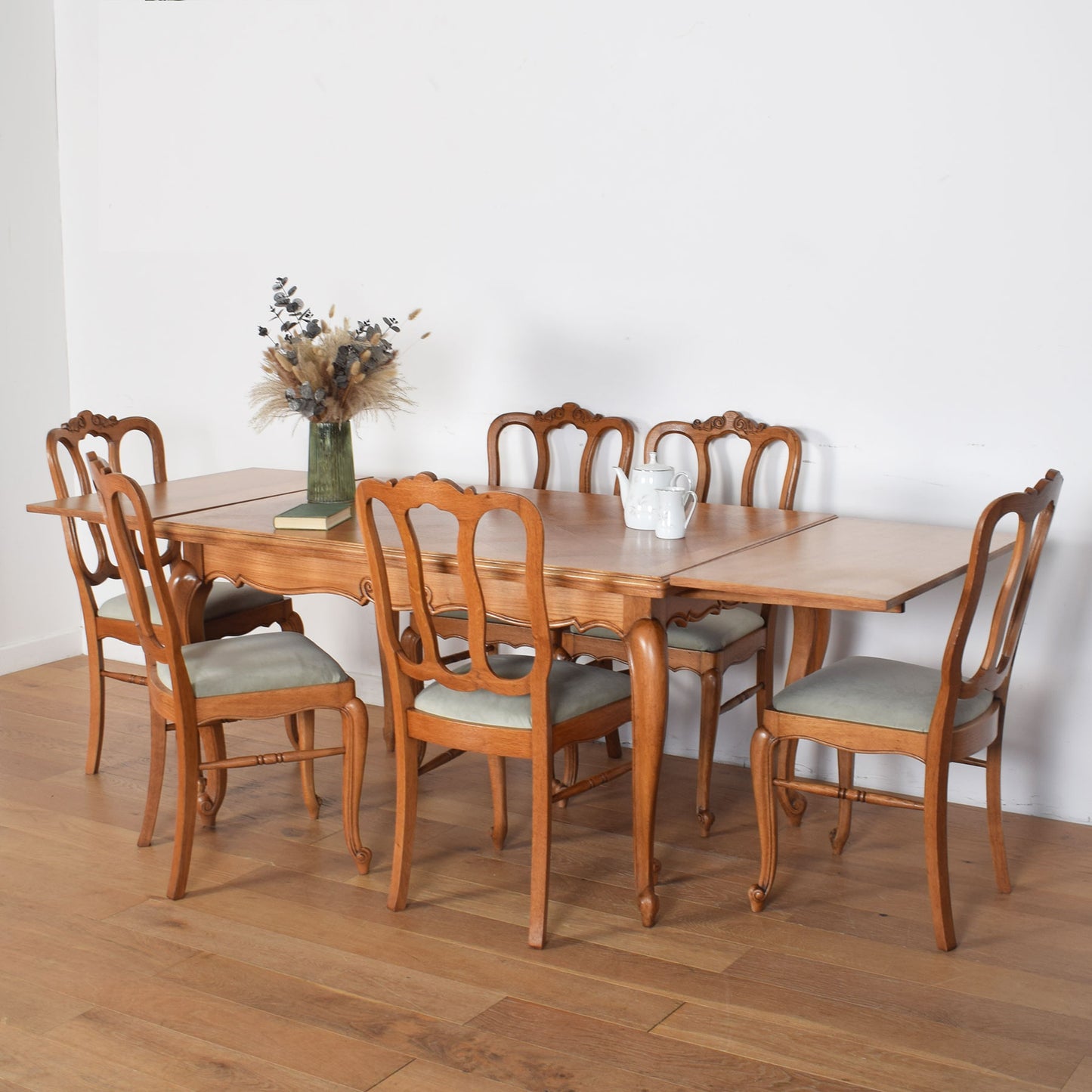 French Extending Dining Table with Six Chairs