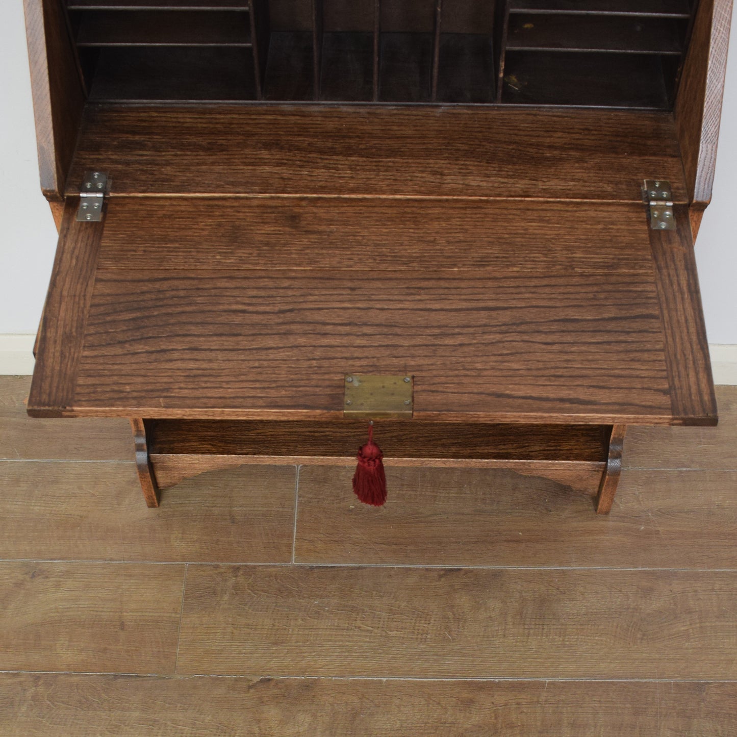 Oak Students Bureau
