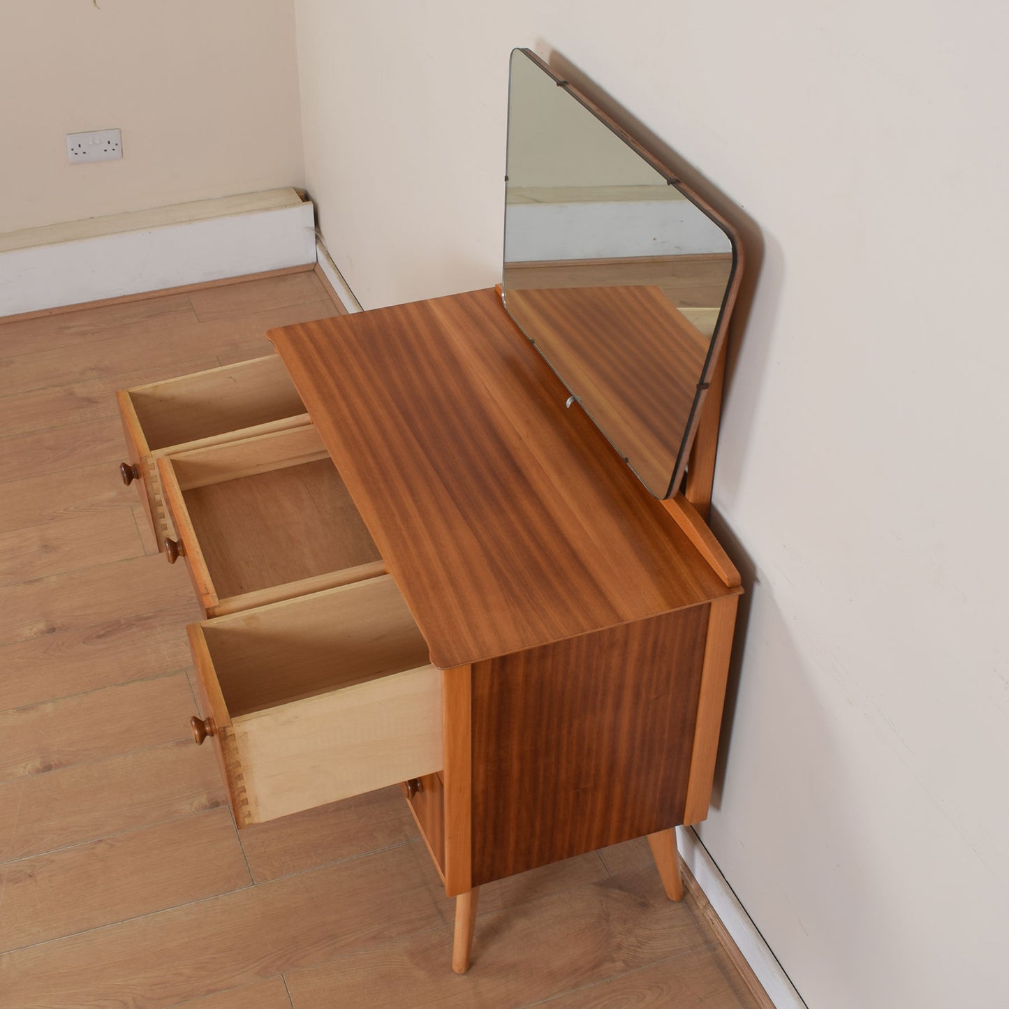 Retro Dressing Table