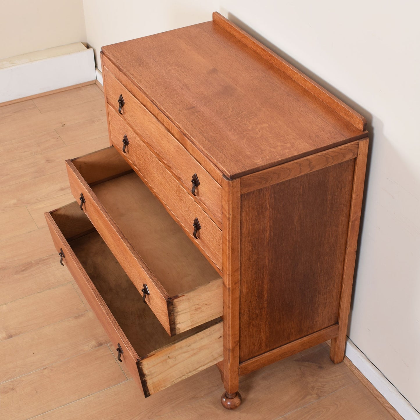 Oak Chest Of Drawers.