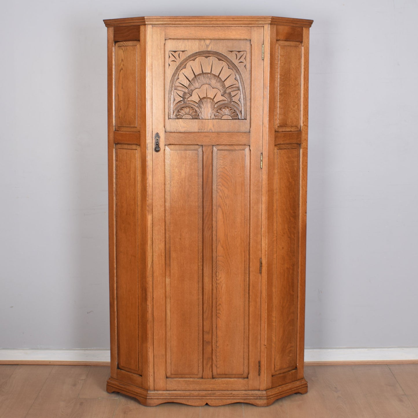 Oak Bow-Front Hallrobe