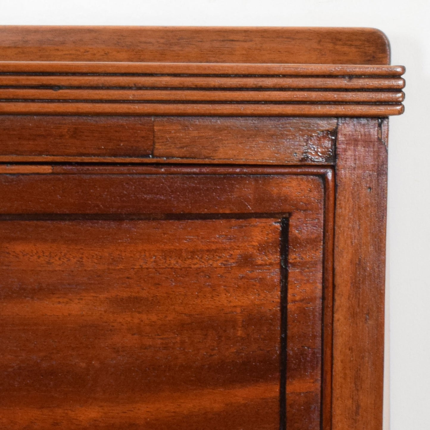 Flamed Mahogany Chest of Drawers