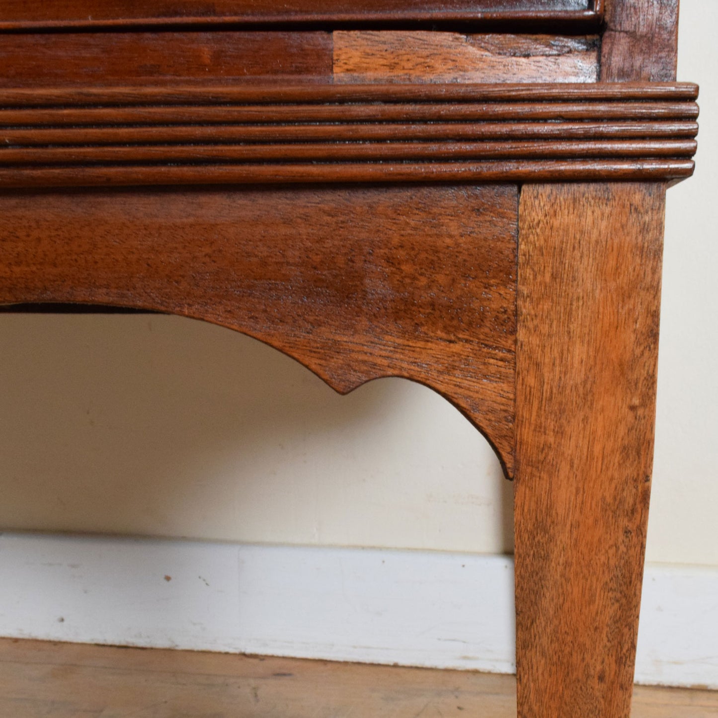 Flamed Mahogany Chest of Drawers