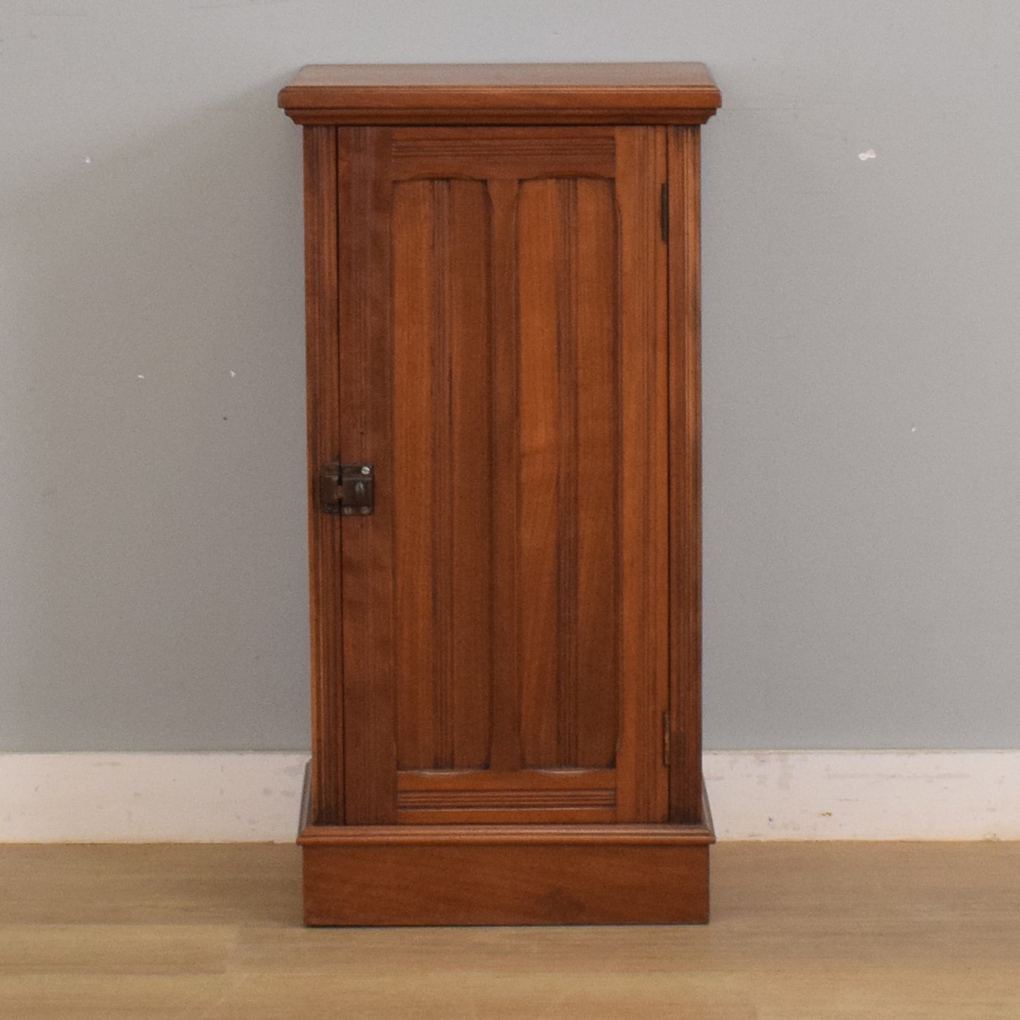 Small Mahogany Cupboard