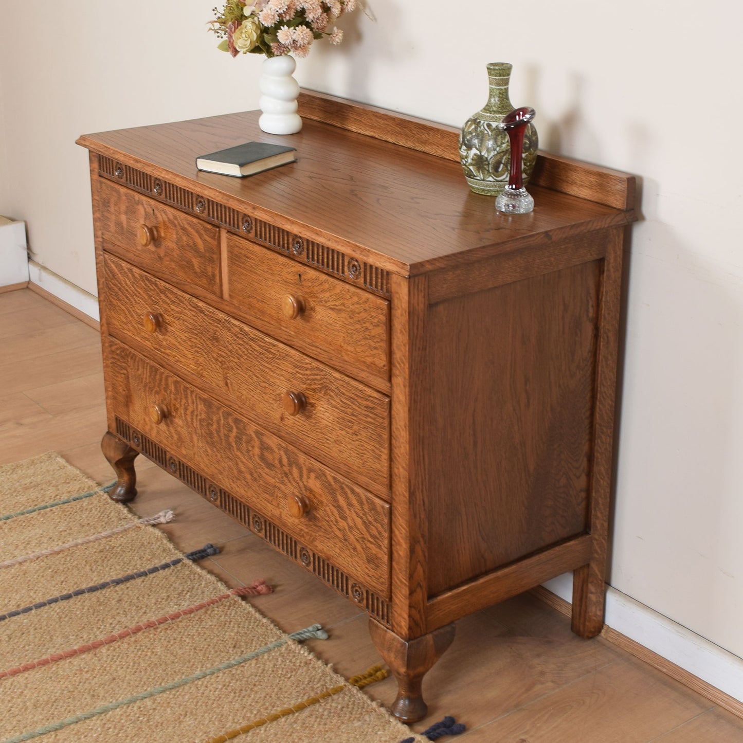 Oak Chest of Drawers