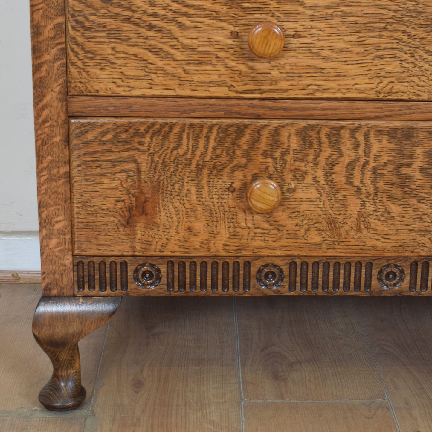Oak Chest of Drawers