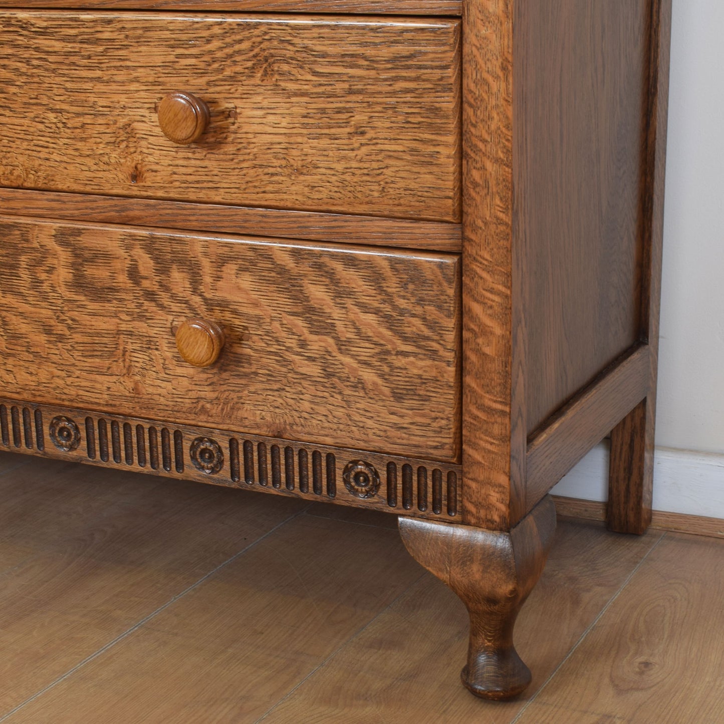 Oak Chest of Drawers