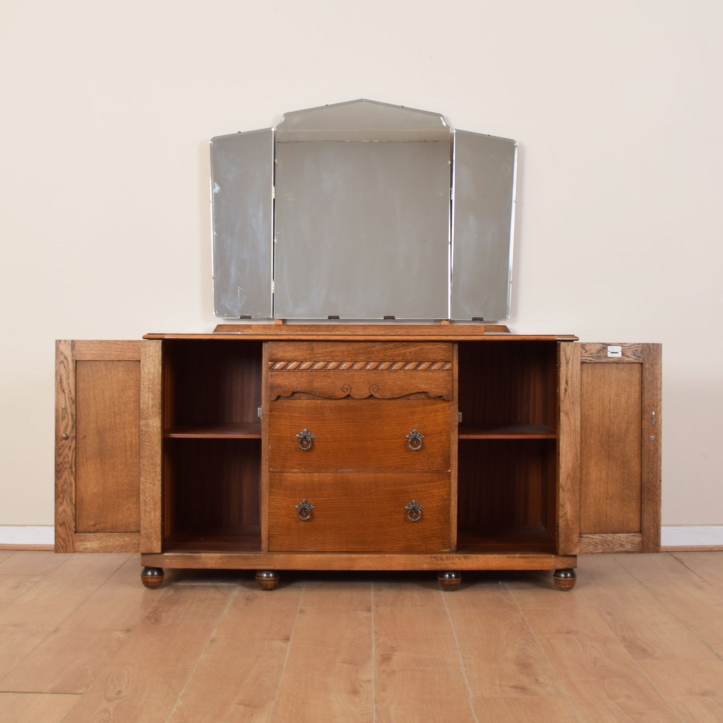 Linenfold Dressing Table