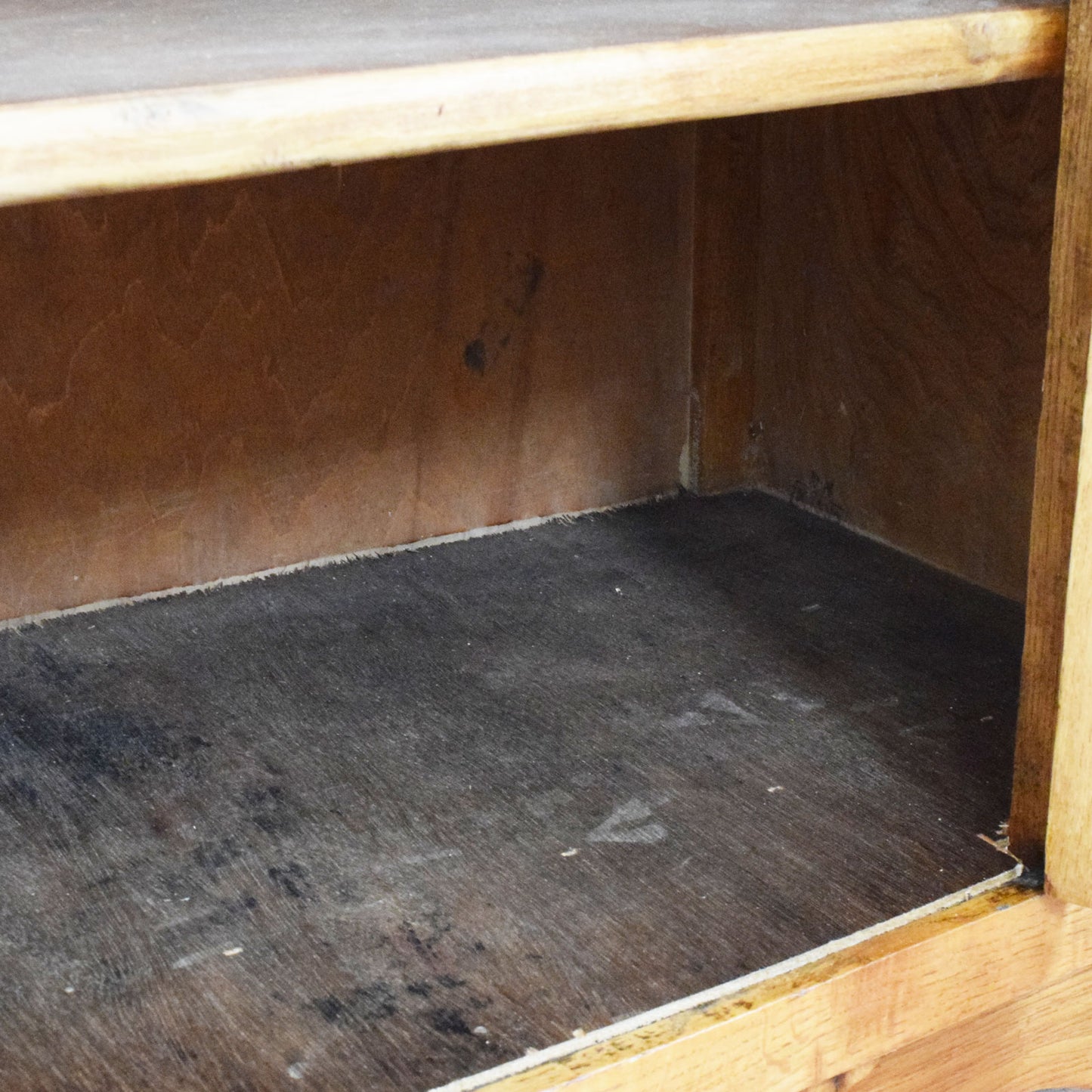 Small oak cupboard